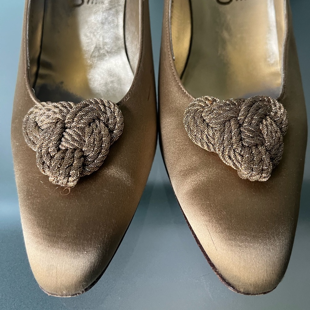 Salvatore Ferragamo Gold Heels with Intricate Design - Picture 10 of 12